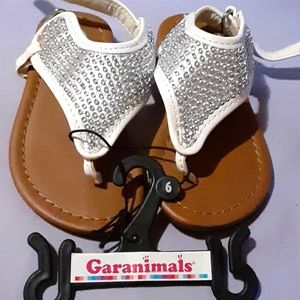 Garanimals girls size 6 silver and white sandals